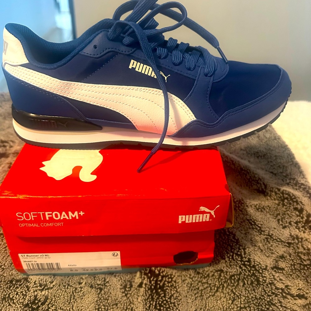 Puma softfoam +  ST Runner V3 NL clyde Royal-white-gray US Size 9.5